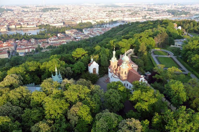 Flat 18 Minutes From Vaclavske Namesti Prague Exterior photo